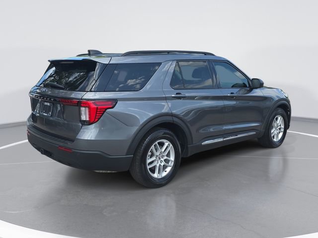 Used 2025 Ford Explorer Active image 3