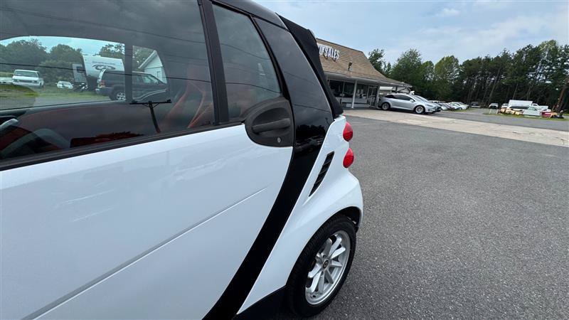 Used 2008 smart fortwo passion RWD image 12