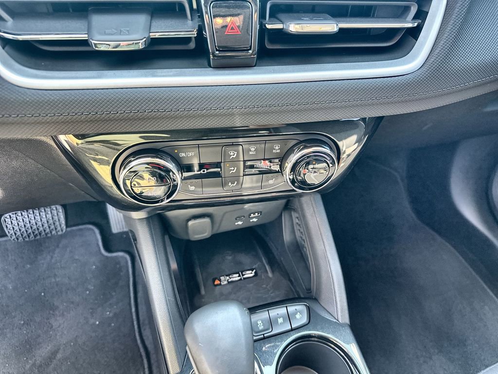Used 2026 Chevrolet TrailBlazer LT w/ Convenience Package image 27