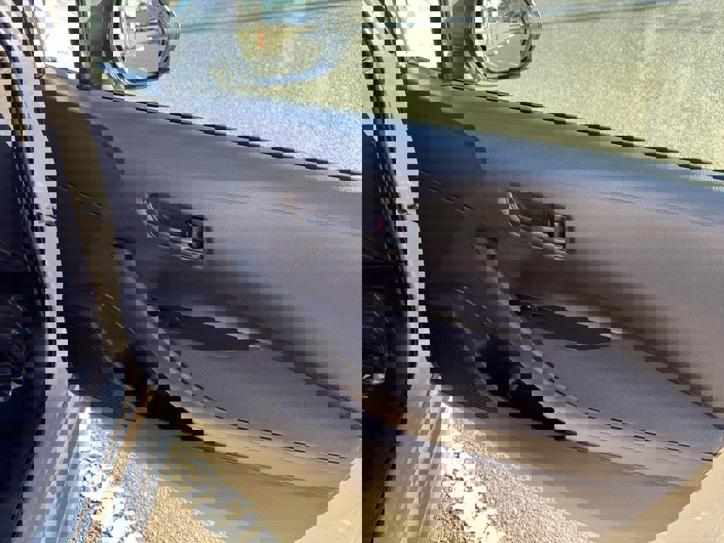 Used 2022 Toyota Corolla LE image 21