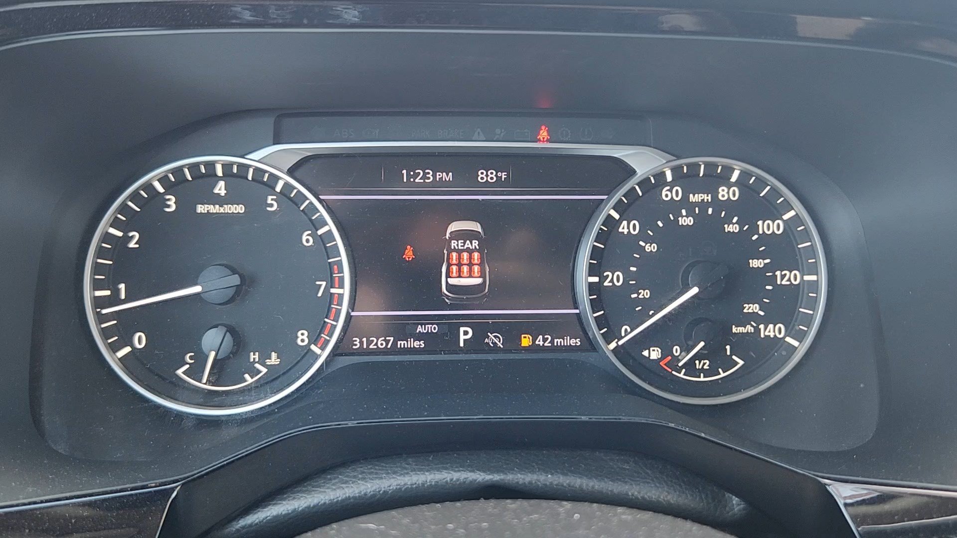 Used 2025 Nissan Pathfinder SV AWD/4WD image 11