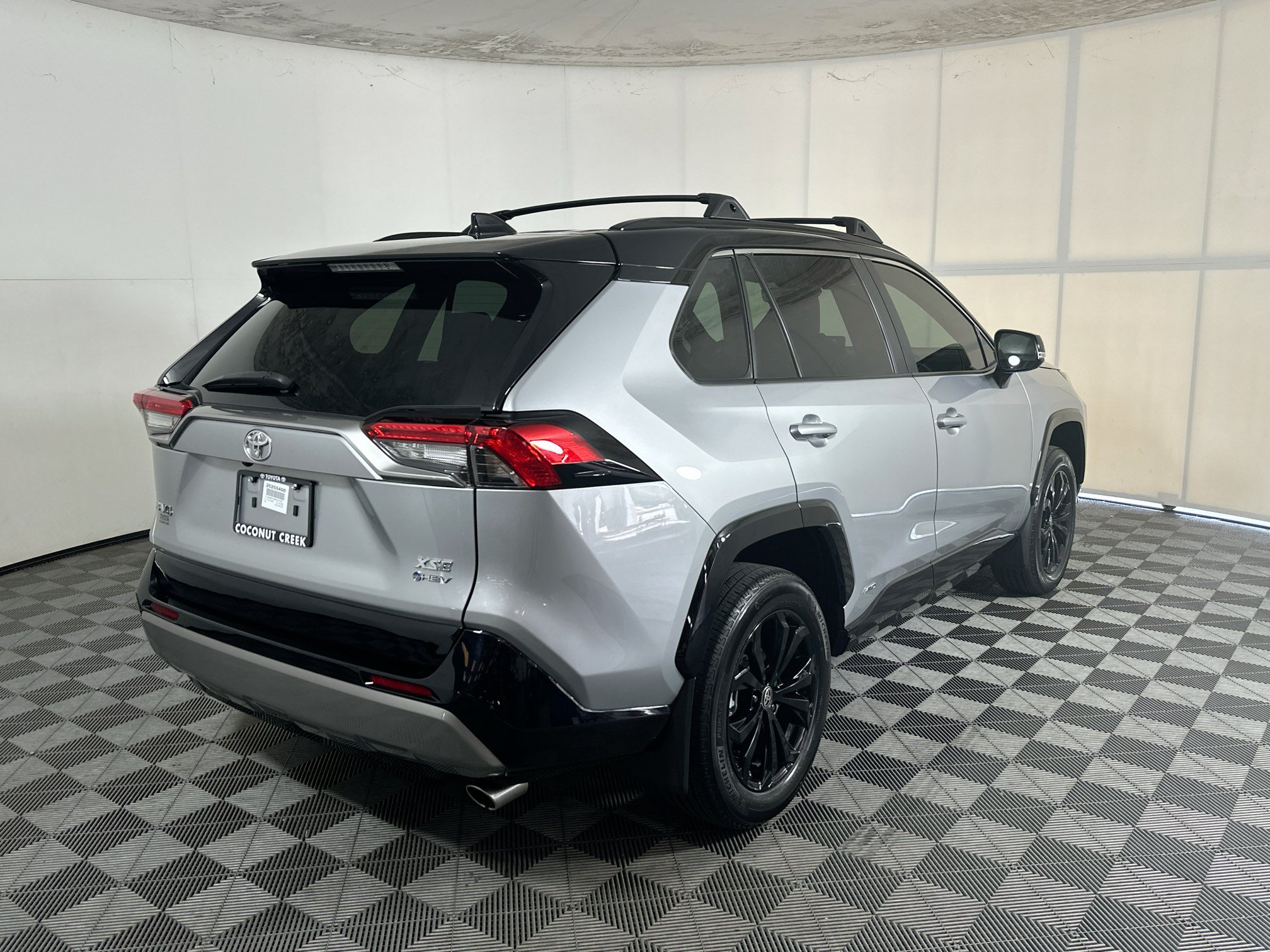 Certified 2025 Toyota RAV4 XSE w/ Weather Package AWD/4WD image 3
