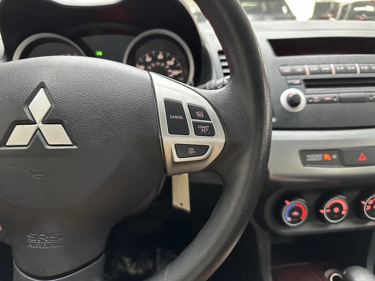 Used 2011 Mitsubishi Lancer ES image 22