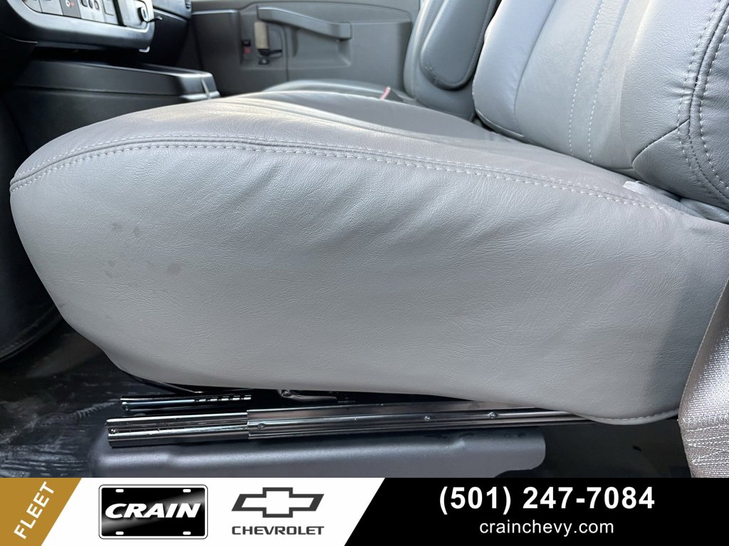 New 2025 Chevrolet Express 2500 image 10