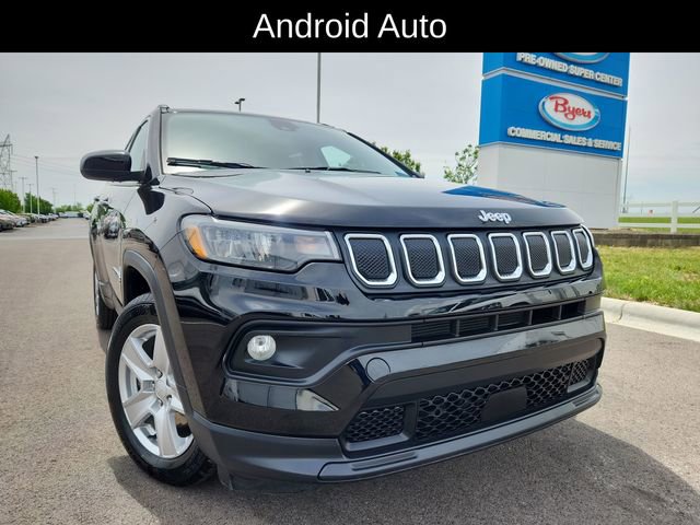 Used 2022 Jeep Compass Latitude FWD image 13