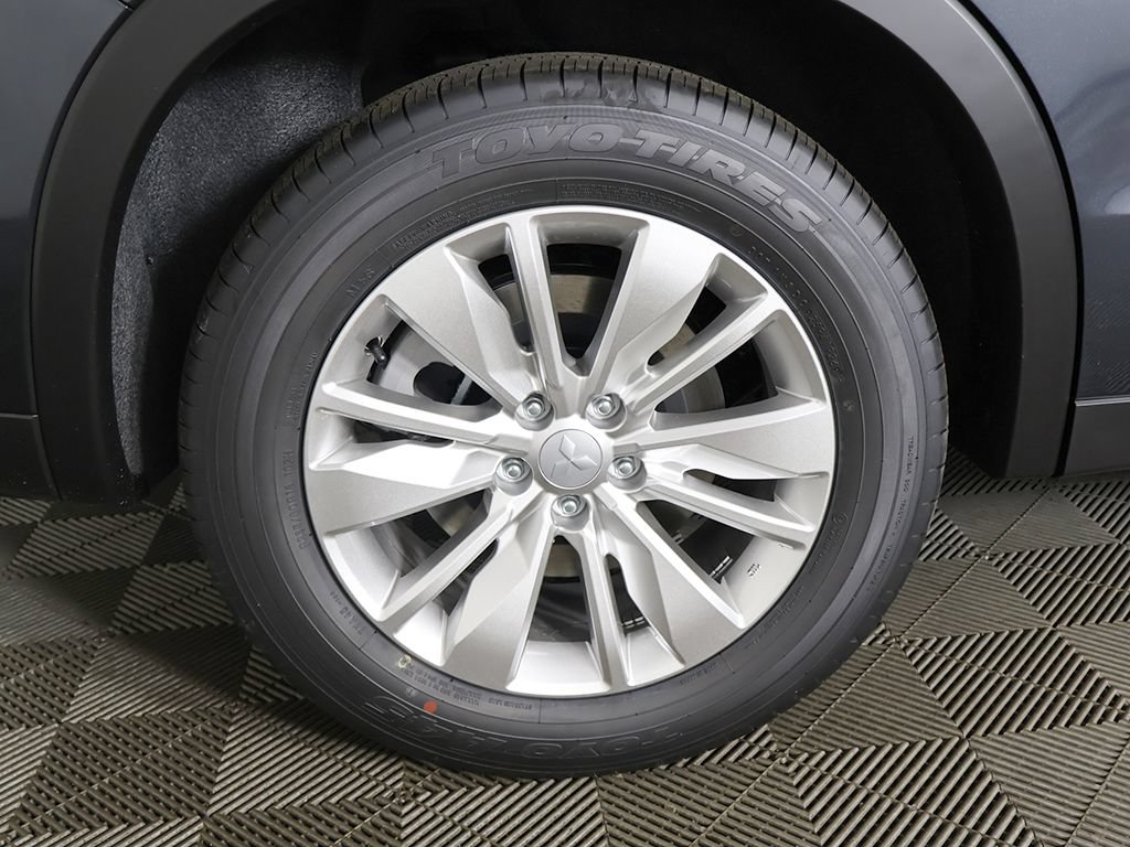 New 2026 Mitsubishi Outlander ES AWD/4WD image 20
