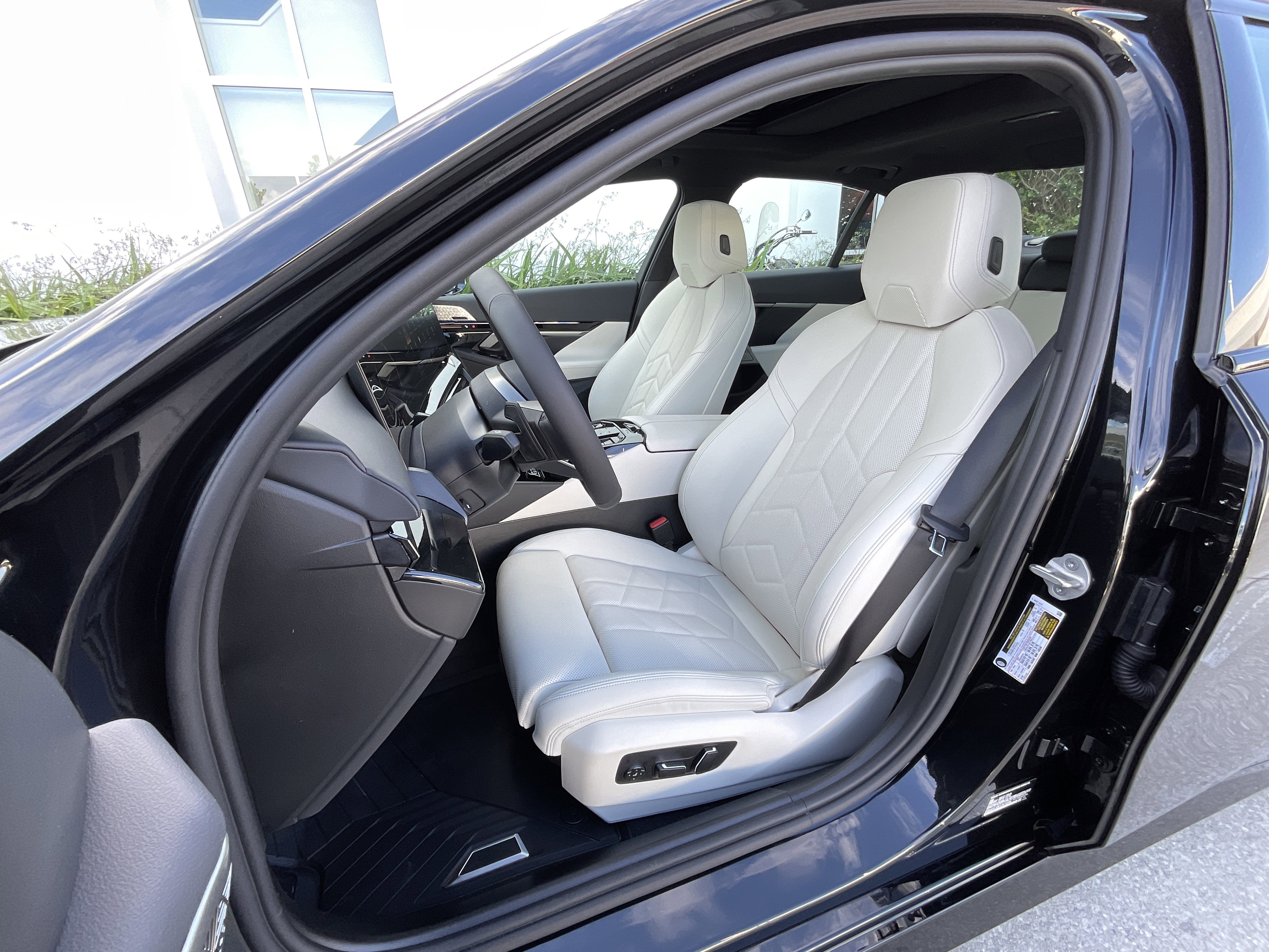 New 2026 BMW 530i w/ M Sport Package image 11