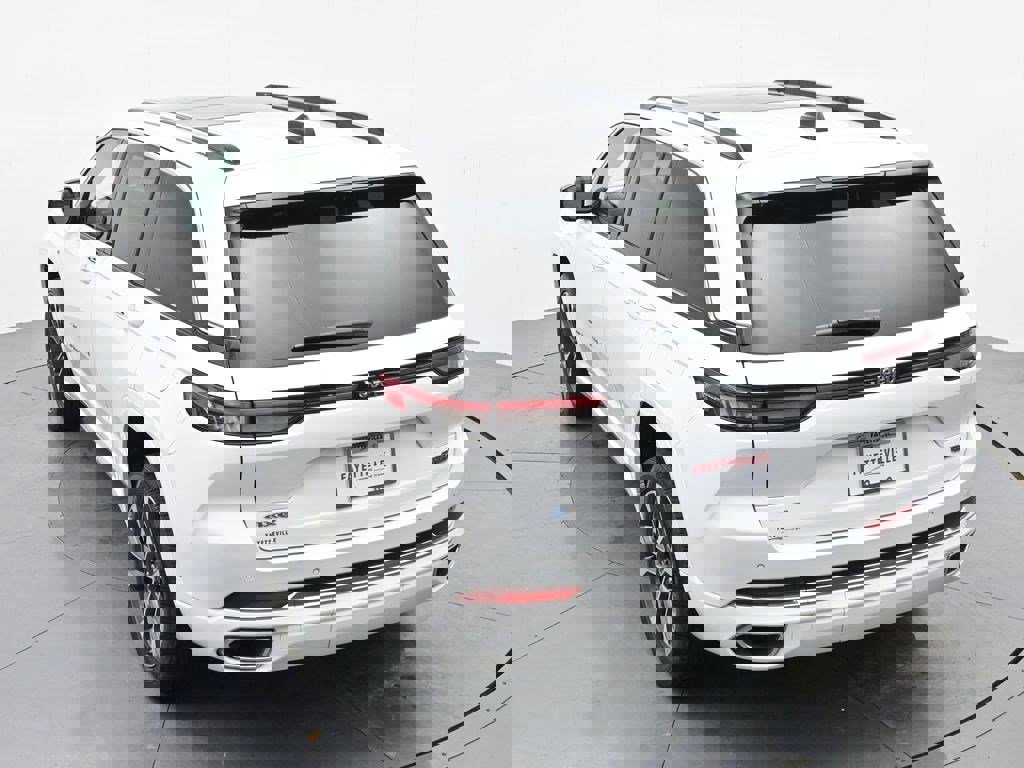 Used 2023 Jeep Grand Cherokee Overland image 24