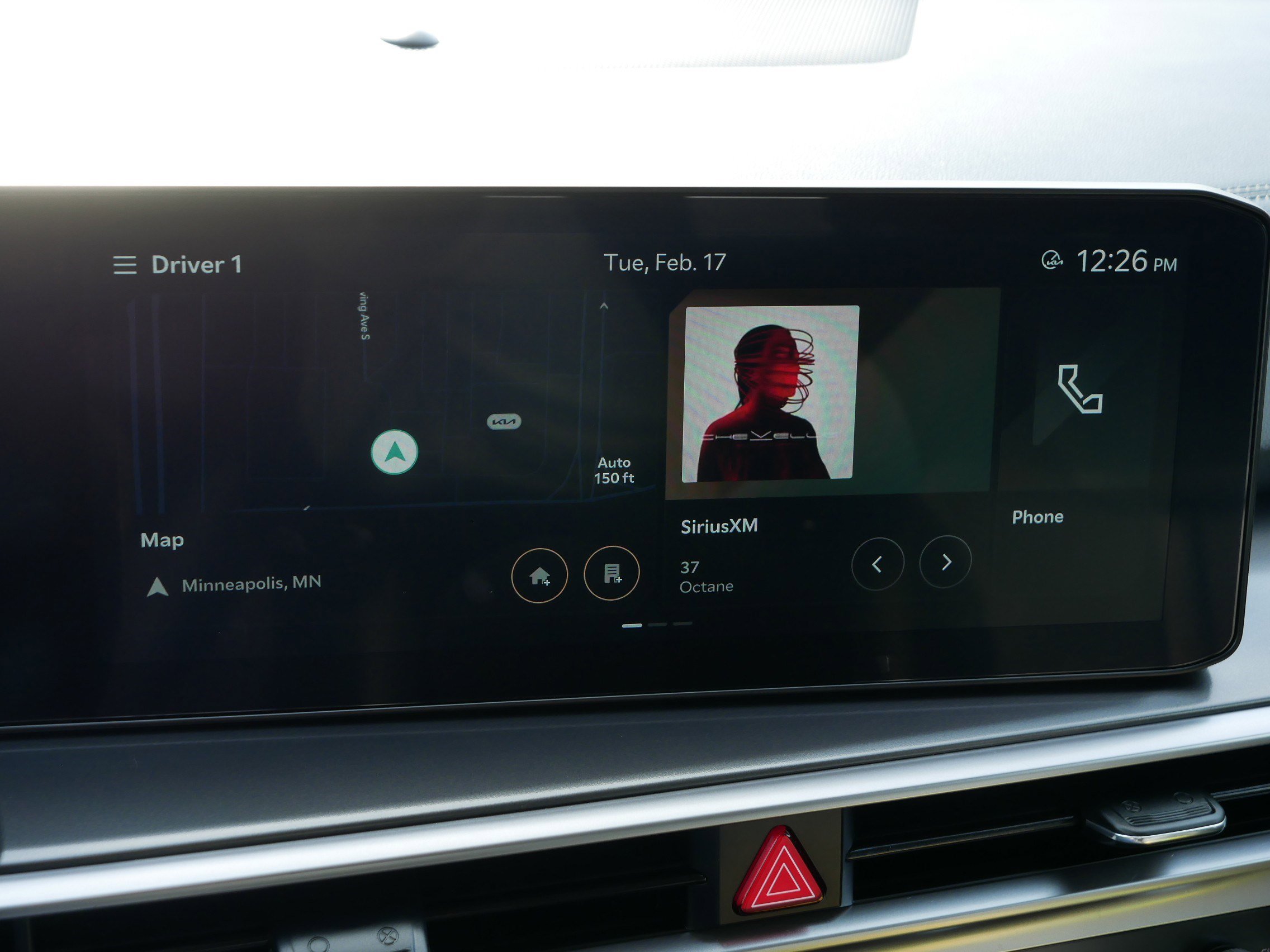 Certified 2025 Kia Sorento S w/ Panoramic Sunroof Package image 22