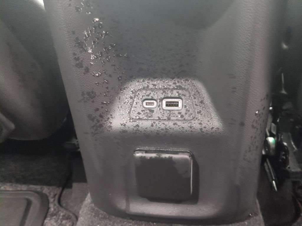 Used 2022 Buick Envision Avenir w/ Safety Package image 25