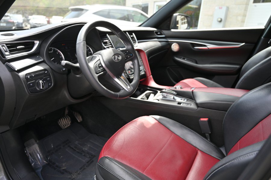 Used 2023 INFINITI QX50 Sport AWD/4WD image 16