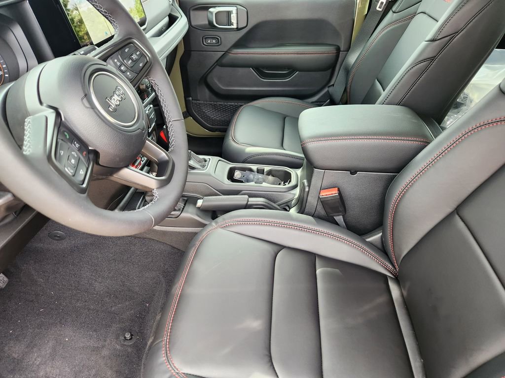 New 2025 Jeep Wrangler Rubicon AWD/4WD image 8