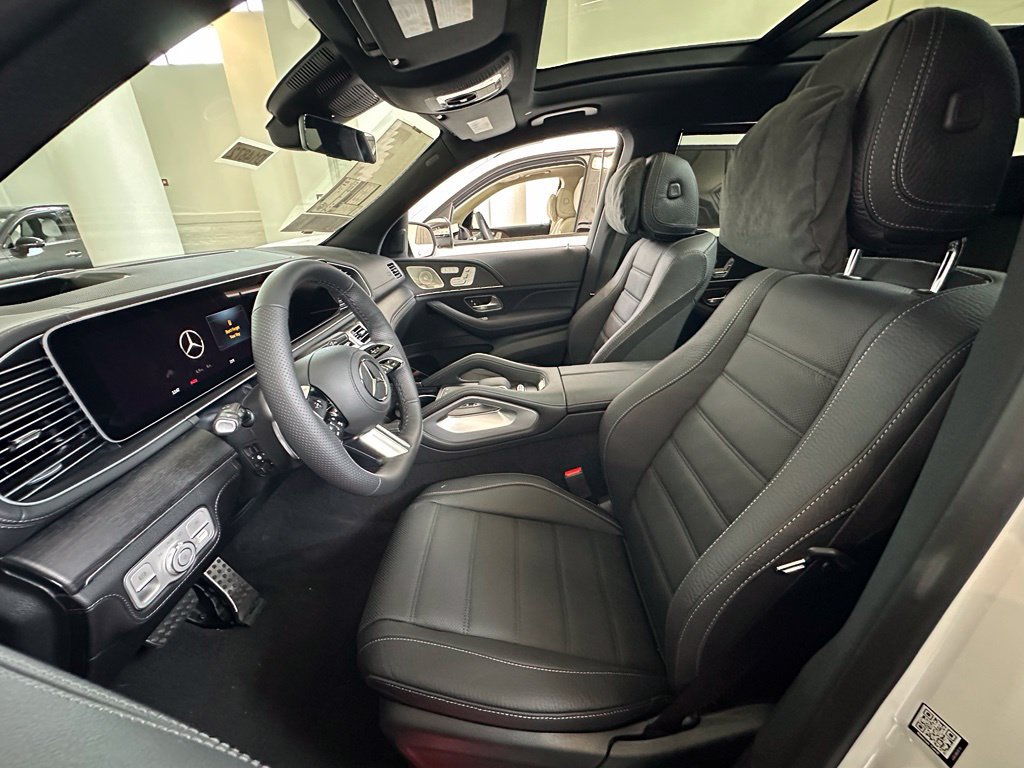 New 2026 Mercedes-Benz GLS 450 4MATIC image 4