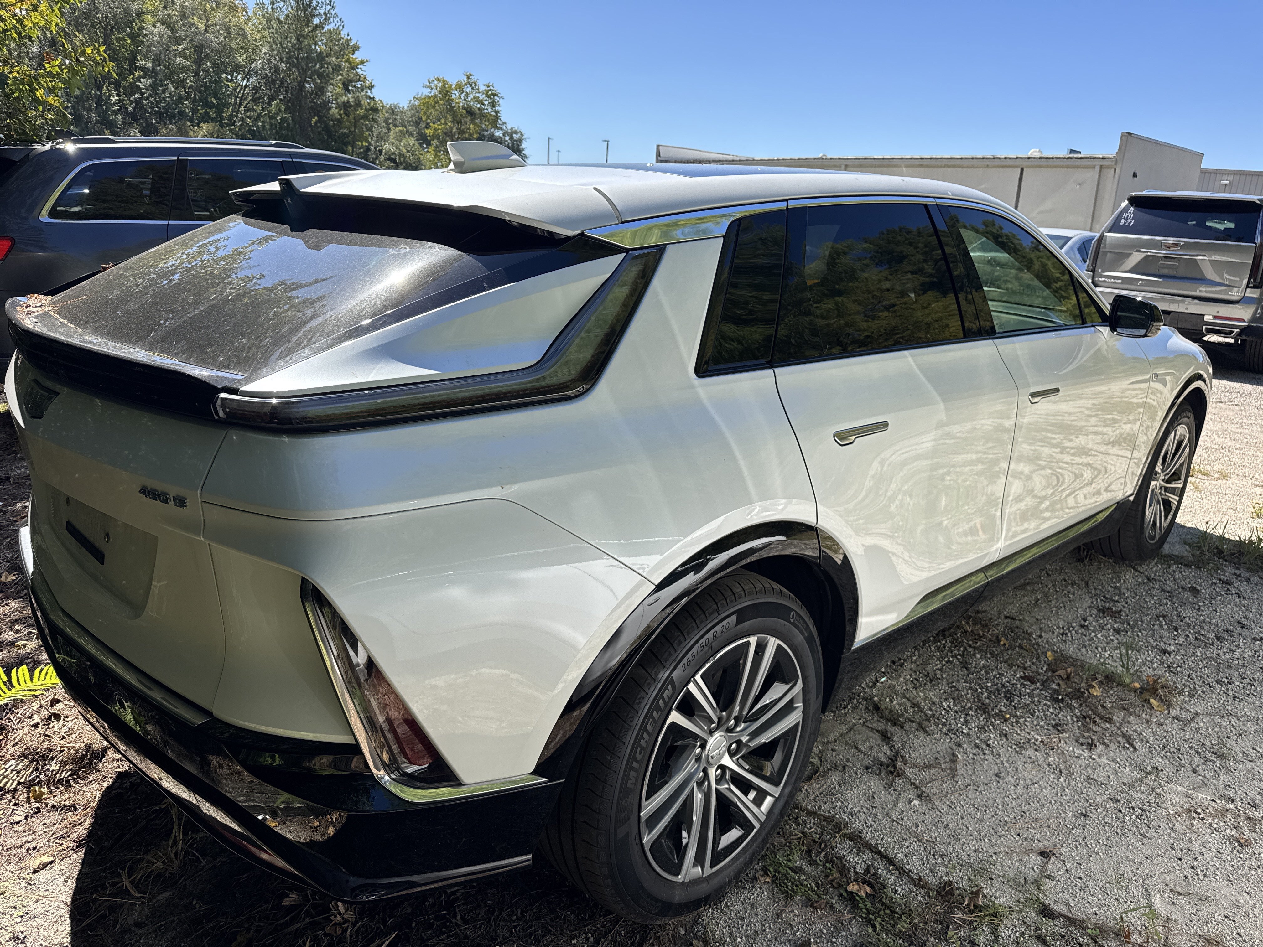 Used 2024 Cadillac Lyriq Tech RWD image 3