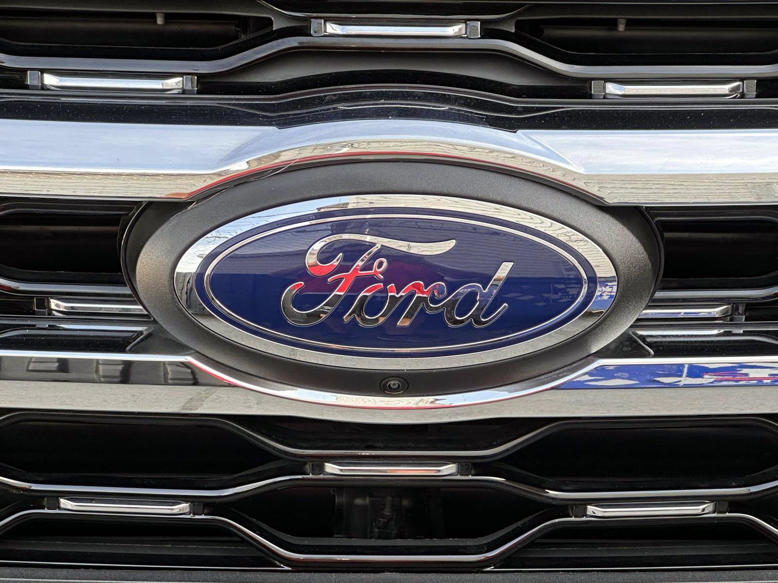 Used 2024 Ford Expedition Limited image 7