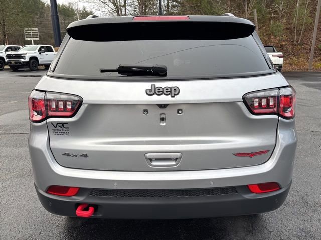 Used 2023 Jeep Compass Trailhawk image 4