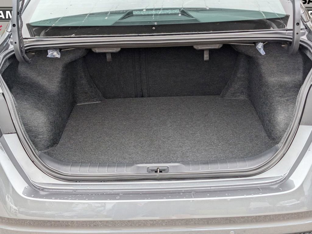 New 2025 Nissan Altima 2.5 SR w/ SR Premium Package image 12