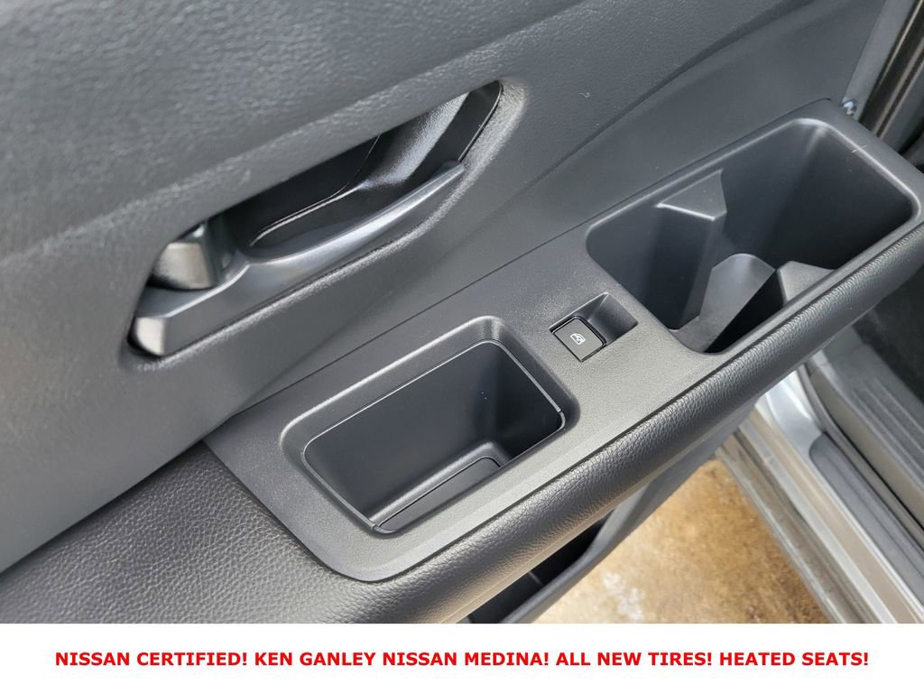 Certified 2025 Nissan Pathfinder SV image 42