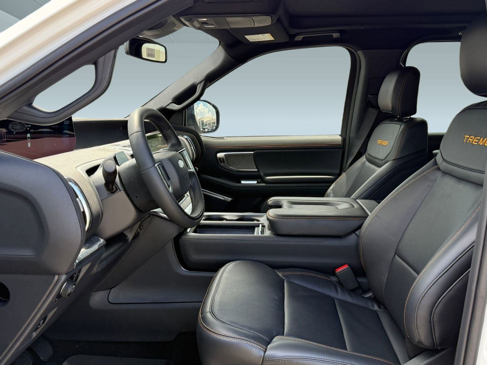 New 2025 Ford Expedition Tremor image 5