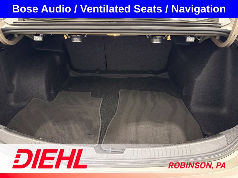 Used 2024 Chevrolet Malibu LT FWD image 9