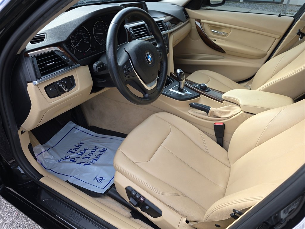 Used 2015 BMW 328i Sedan image 11