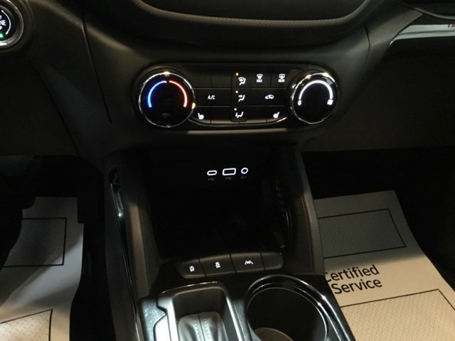 Used 2023 Chevrolet TrailBlazer LT image 35