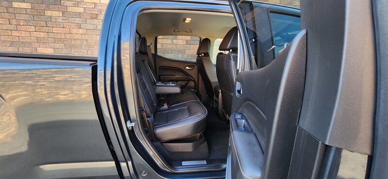 Used 2018 GMC Canyon Denali image 27
