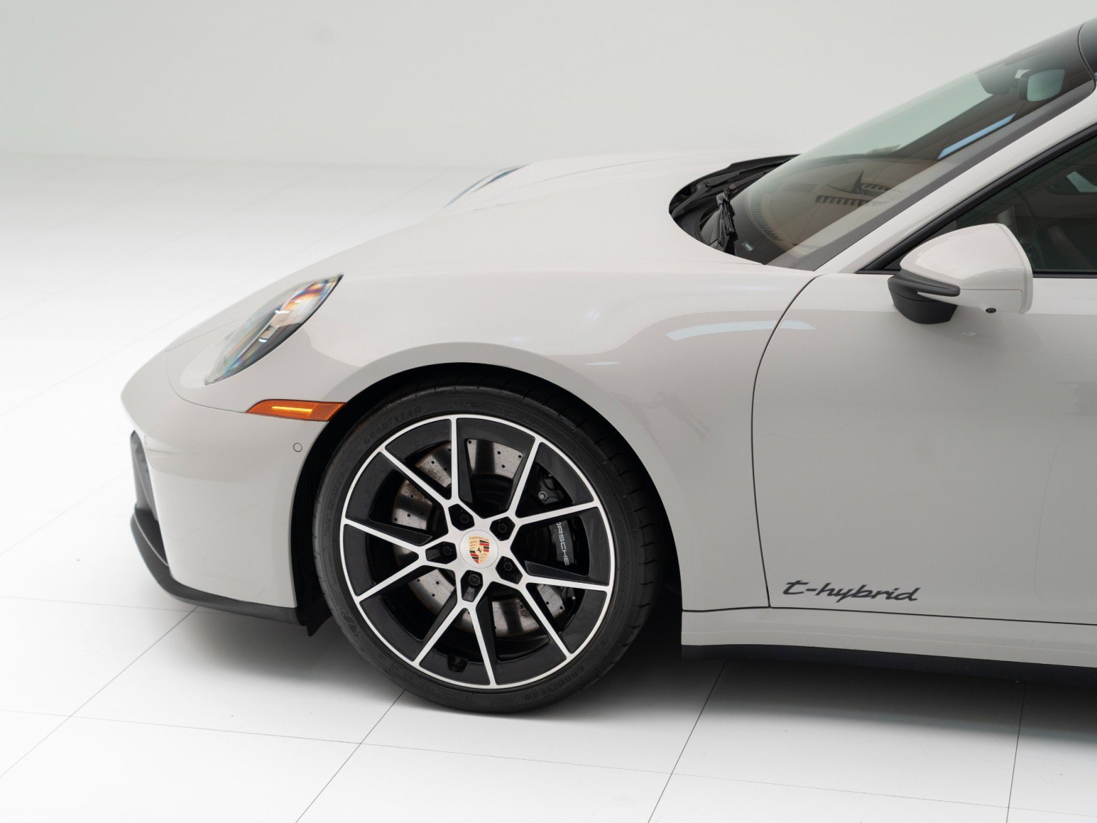 Certified 2025 Porsche 911 Carrera 4 GTS AWD/4WD image 11