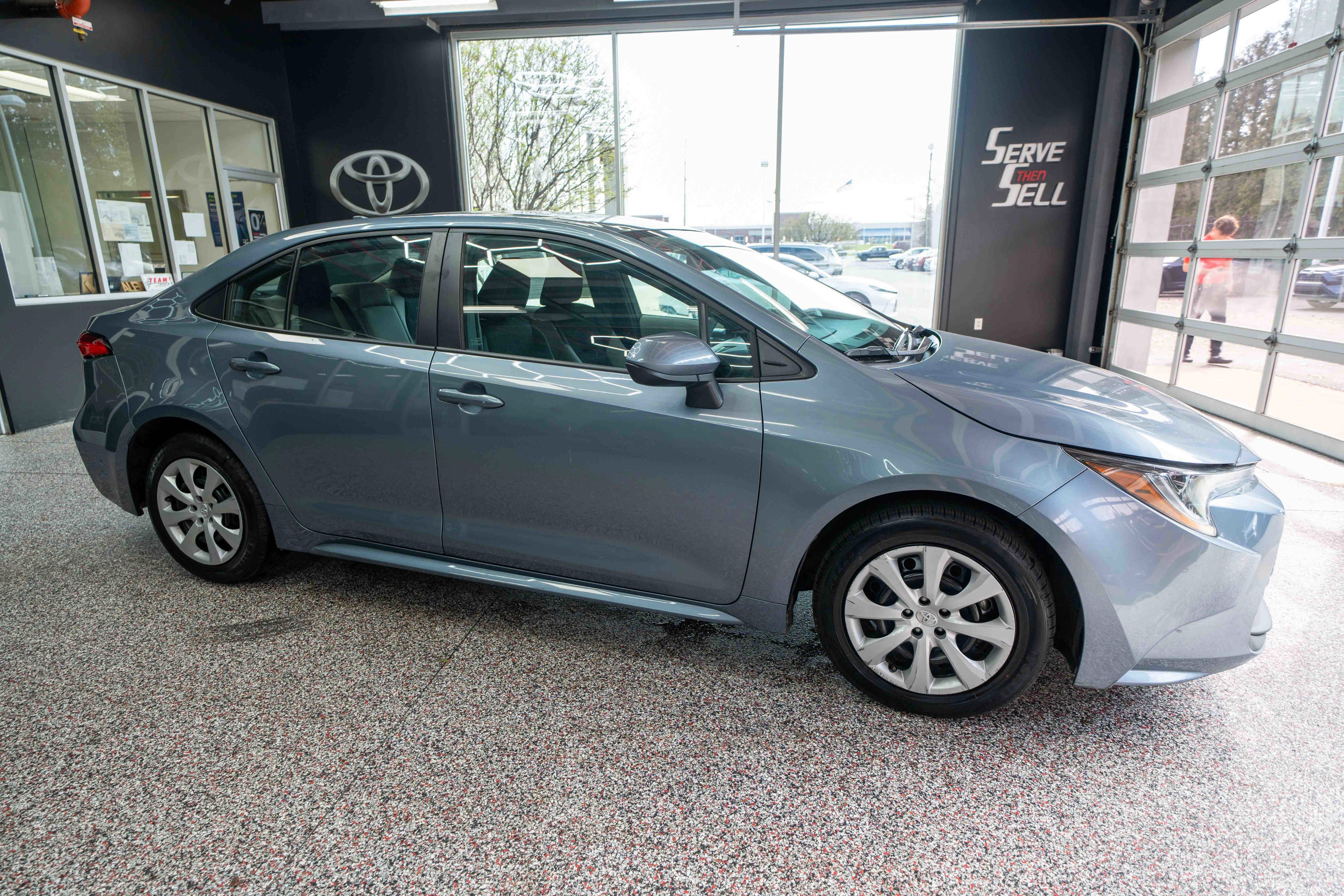 Used 2024 Toyota Corolla LE image 5