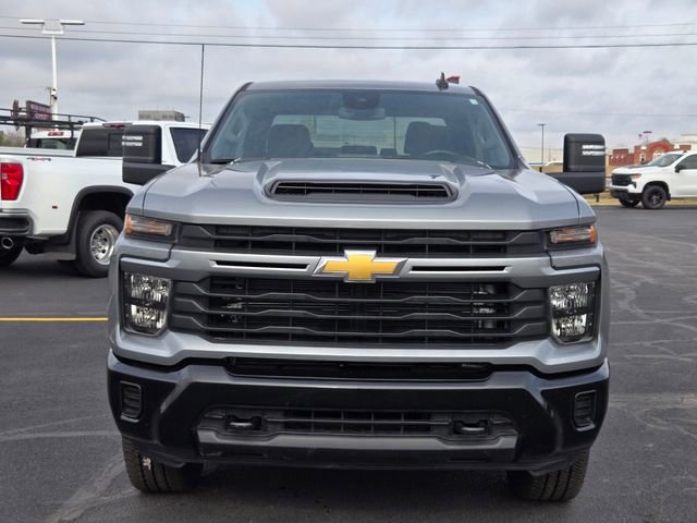 Used 2024 Chevrolet Silverado 2500 Custom w/ Custom Value Package image 8