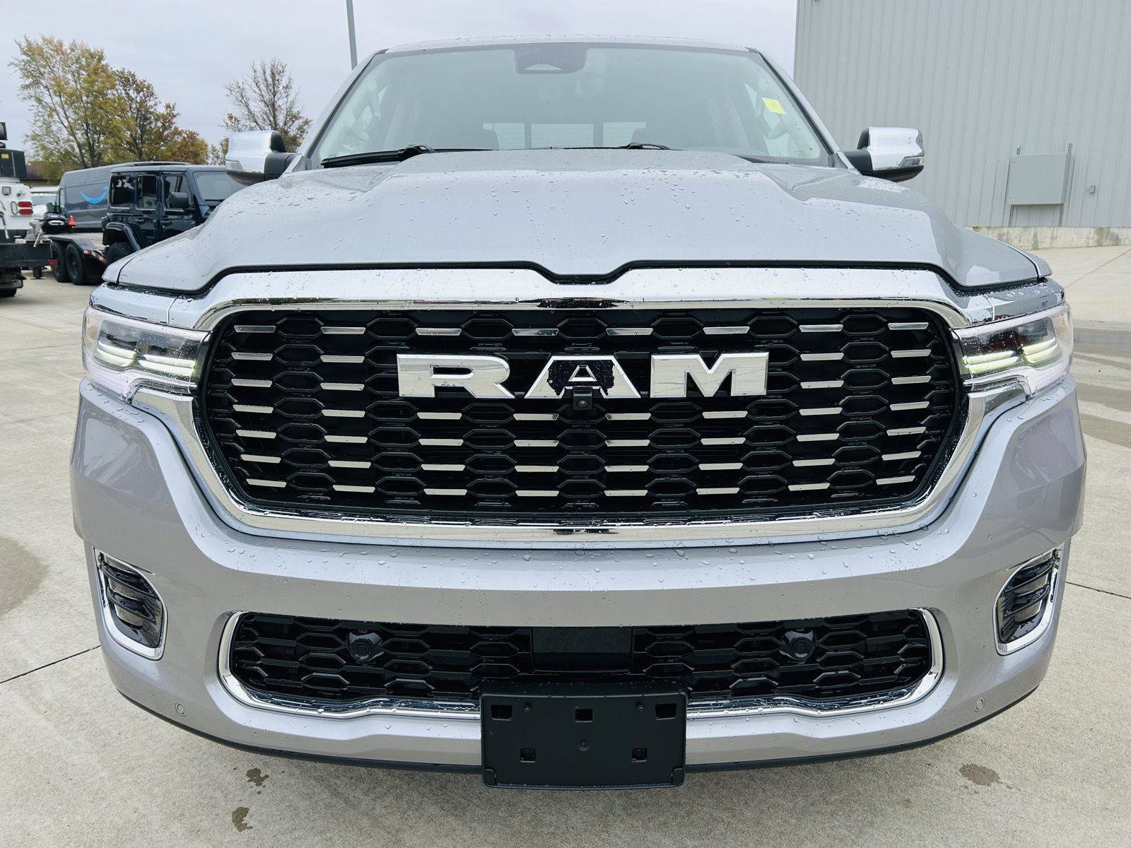 New 2026 RAM 1500 Tungsten w/ Trailer Tow Group AWD/4WD image 36