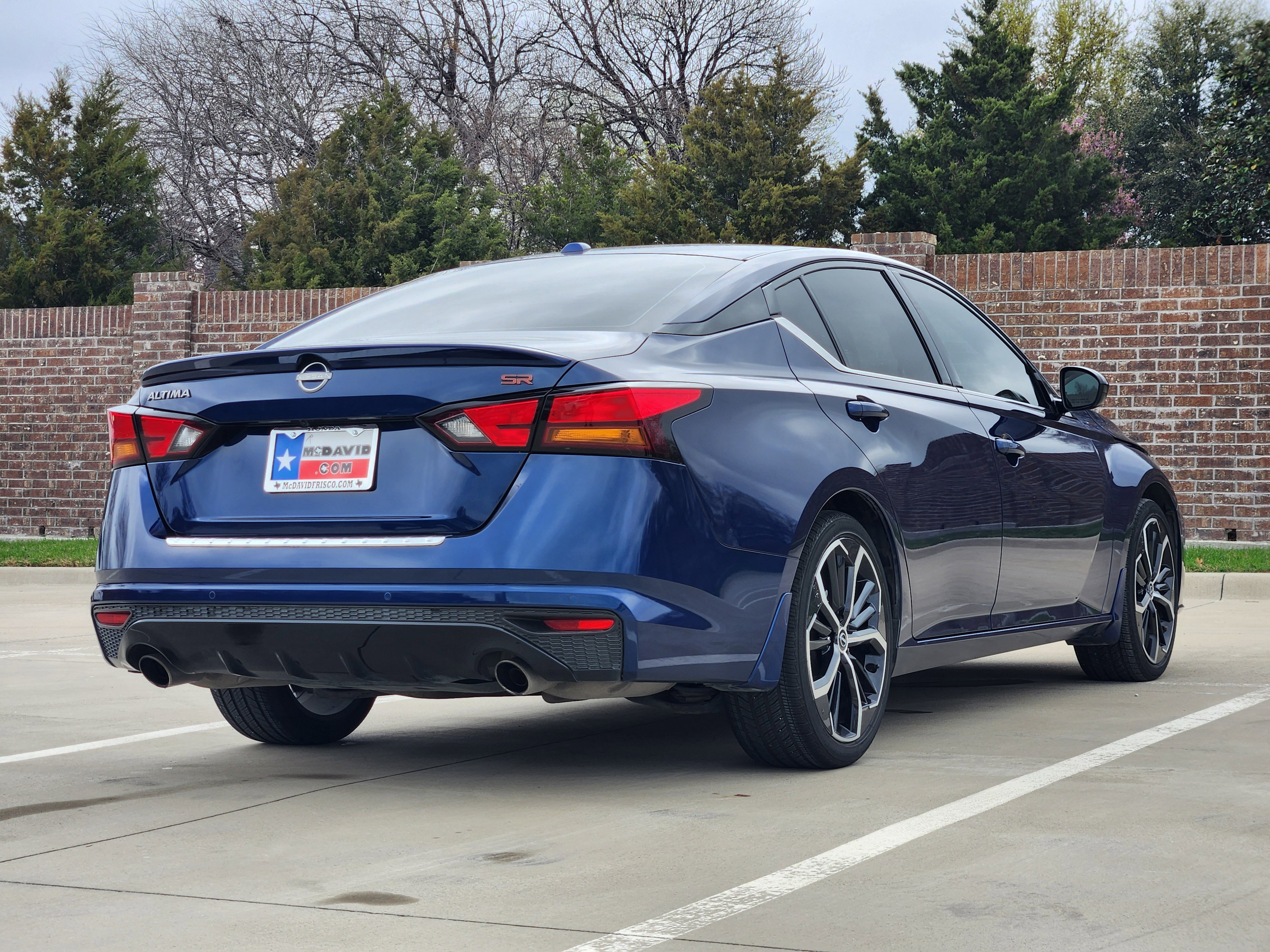 Used 2023 Nissan Altima 2.5 SR w/ SR Premium Package image 6