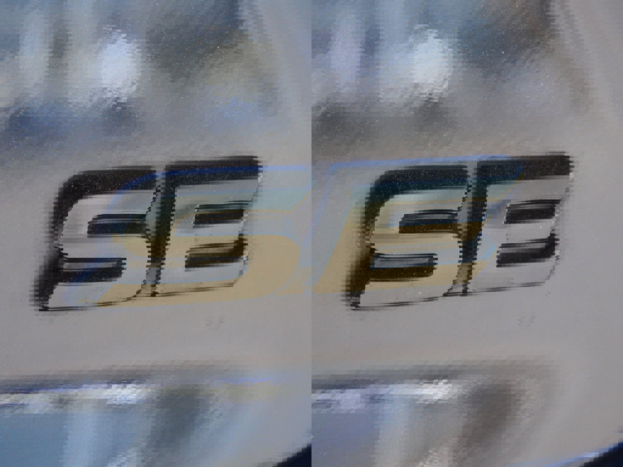 Used 2025 Toyota Camry SE image 17