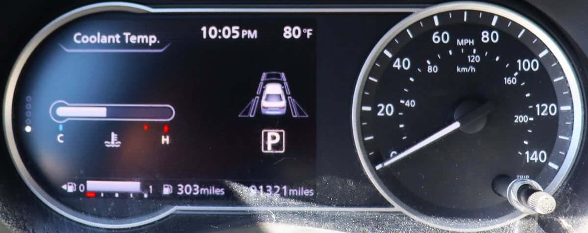 Used 2021 Nissan Versa SV FWD image 41