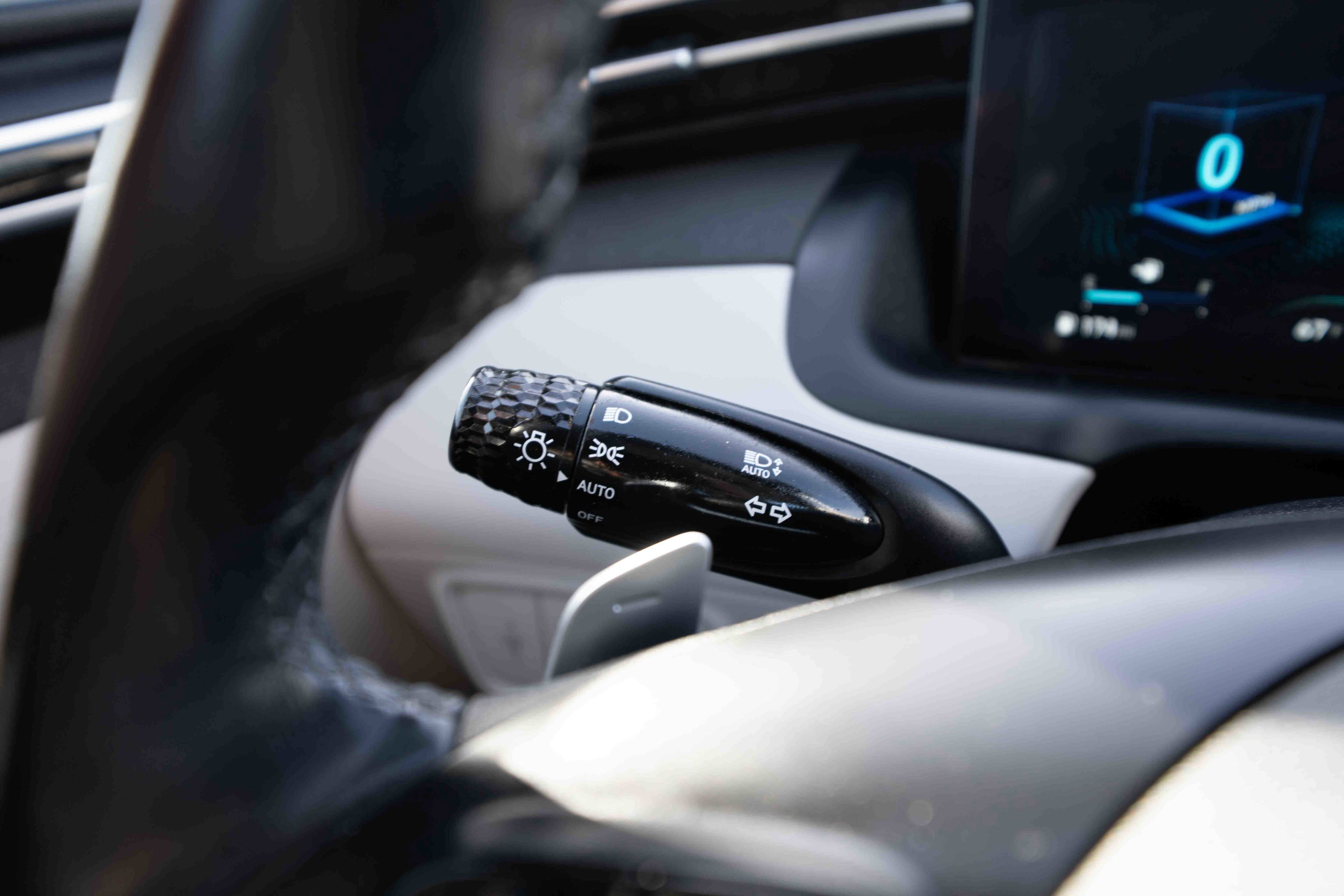 Used 2022 Hyundai Tucson Limited AWD/4WD image 13