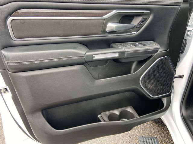 Used 2025 RAM 1500 Laramie w/ Sport Appearance Package AWD/4WD image 8