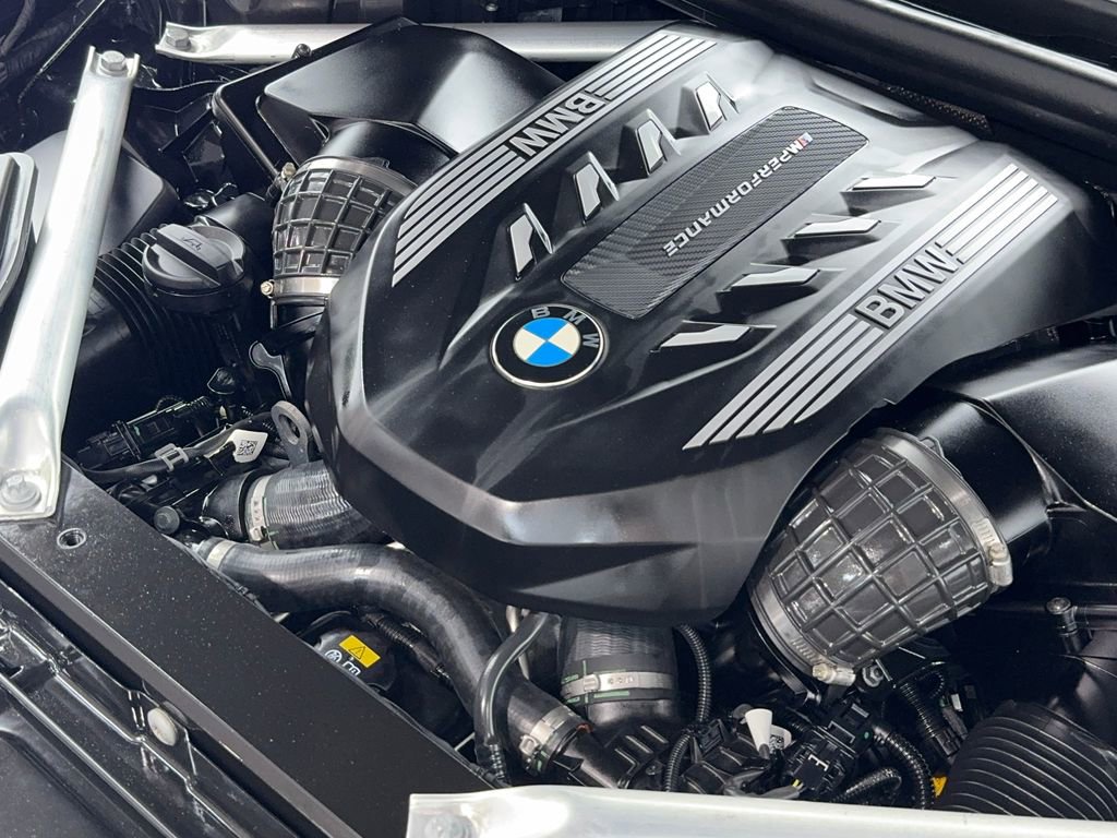 Used 2022 BMW X5 M50i AWD/4WD image 62