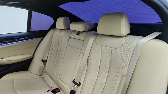 Used 2021 BMW 530i w/ Premium Package image 29
