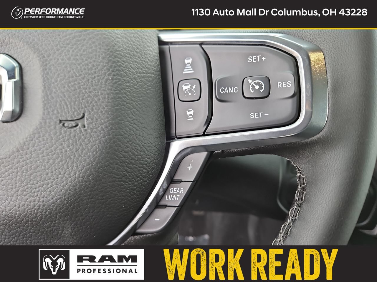 New 2026 RAM 2500 Laramie AWD/4WD image 31