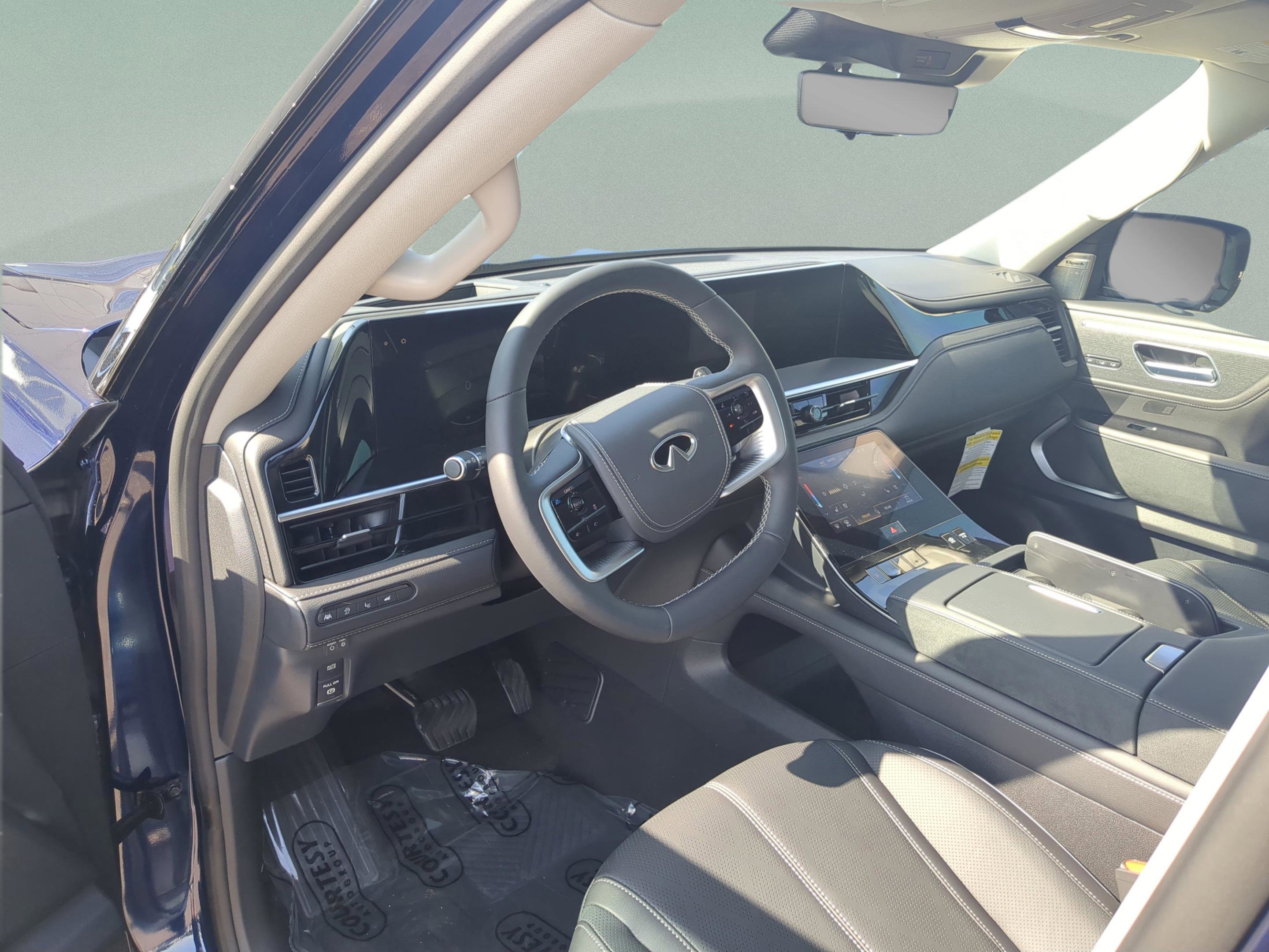 Certified 2025 INFINITI QX80 Sensory w/ Exterior Package image 16