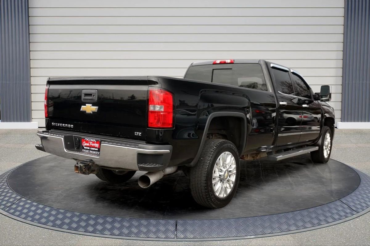 Used 2016 Chevrolet Silverado 2500 LTZ w/ Duramax Plus Package image 7