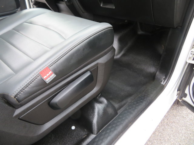 Used 2022 RAM 1500 Tradesman w/ Chrome Appearance Group image 19