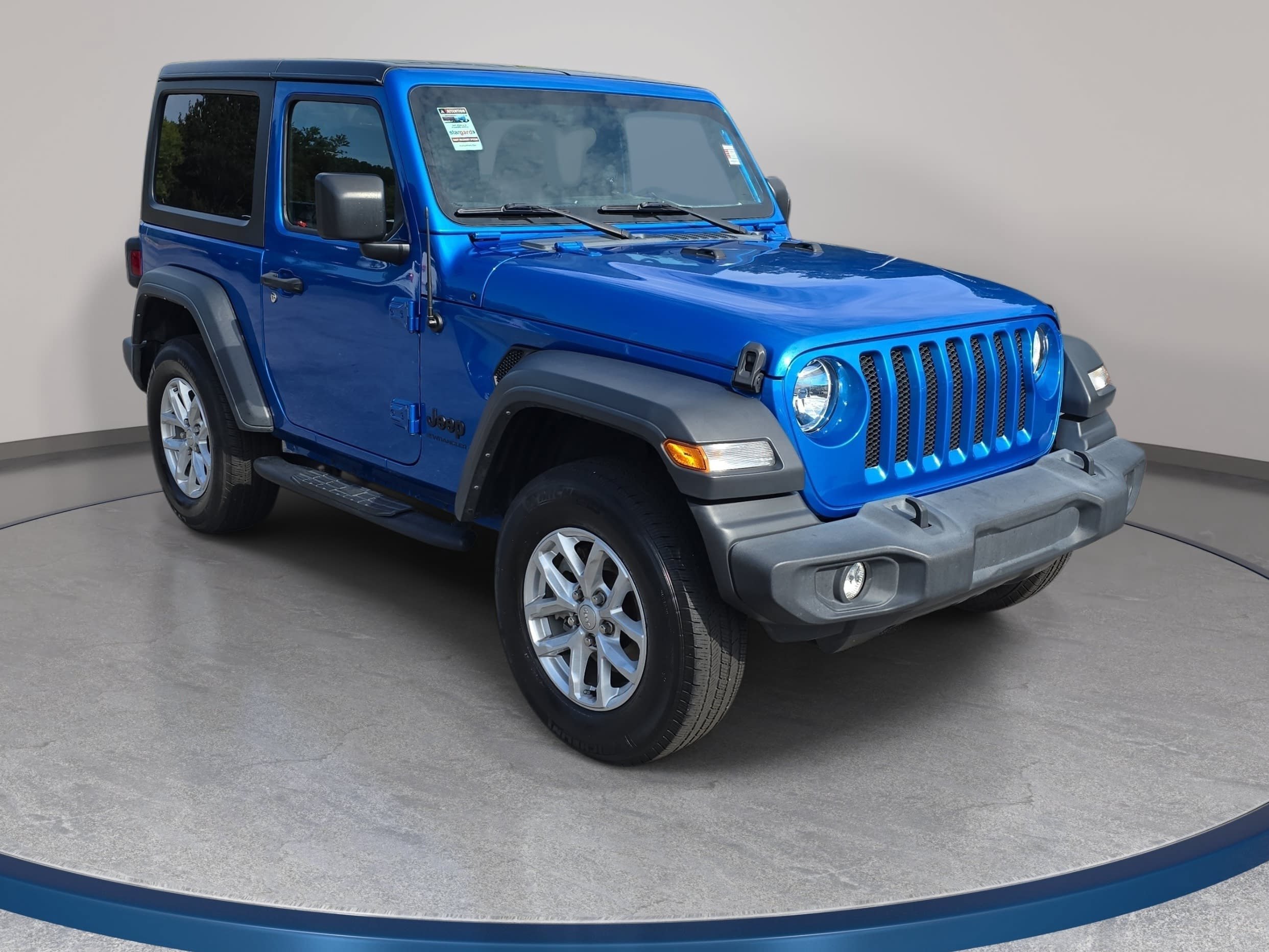 Used 2023 Jeep Wrangler Sport AWD/4WD image 3
