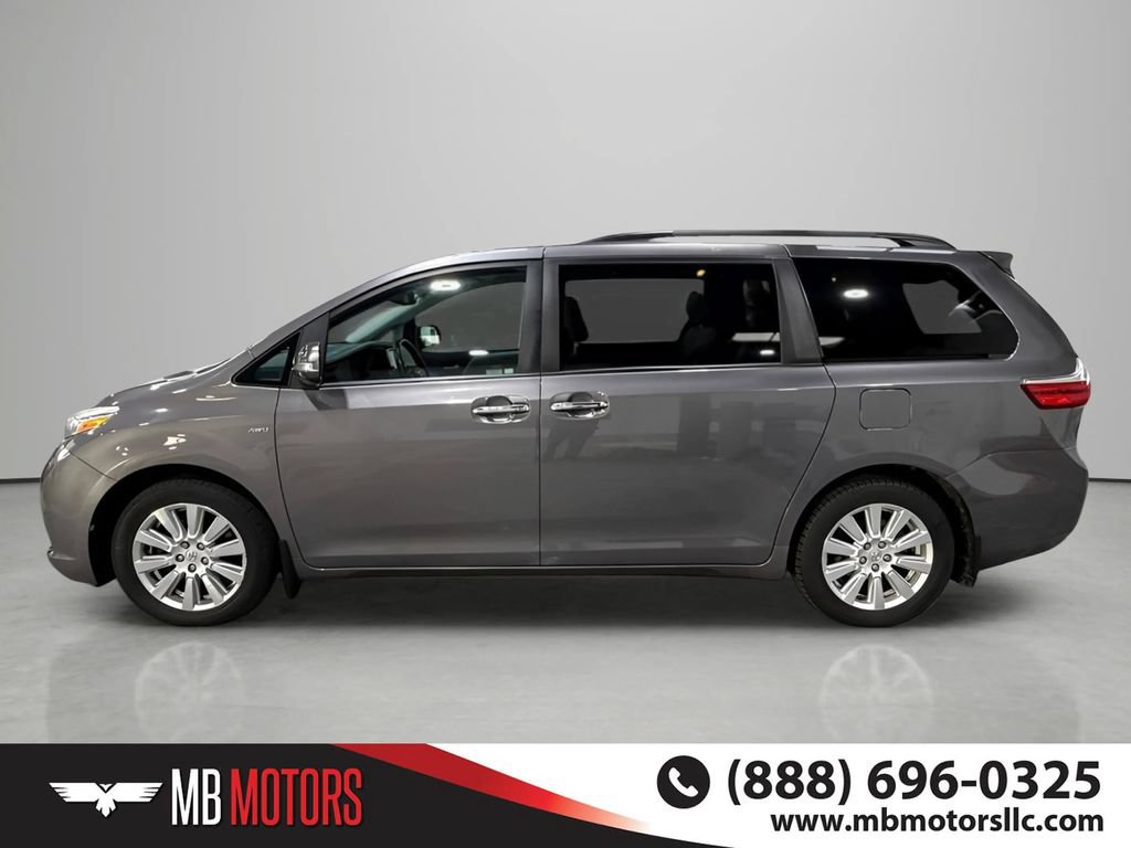 Used 2017 Toyota Sienna Limited AWD/4WD image 8