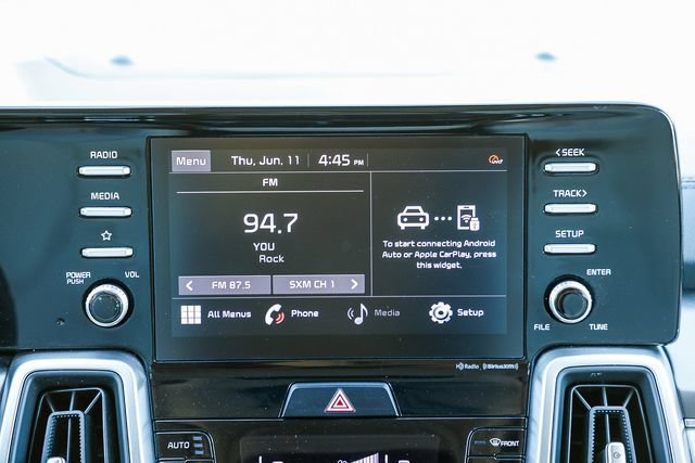 Used 2021 Kia Sorento S w/ Panoramic Sunroof Package AWD/4WD image 14