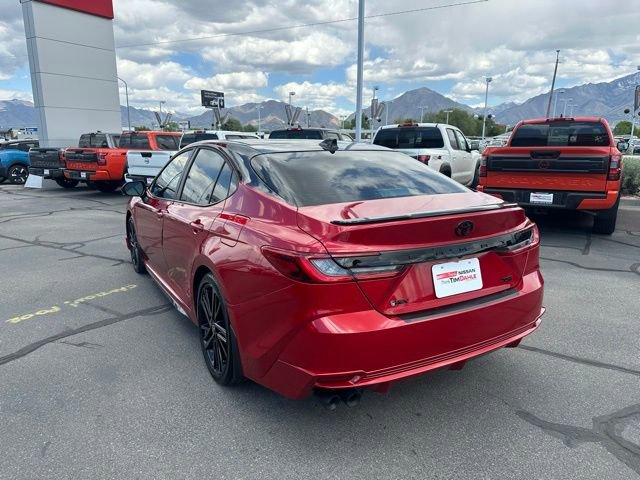 Used 2025 Toyota Camry XSE FWD image 9