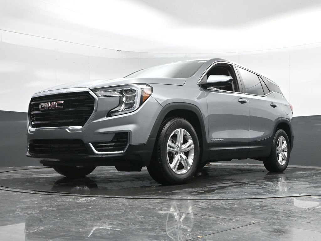 Used 2024 GMC Terrain SLE image 48