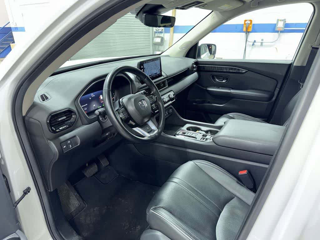 Used 2023 Honda Pilot Elite image 33