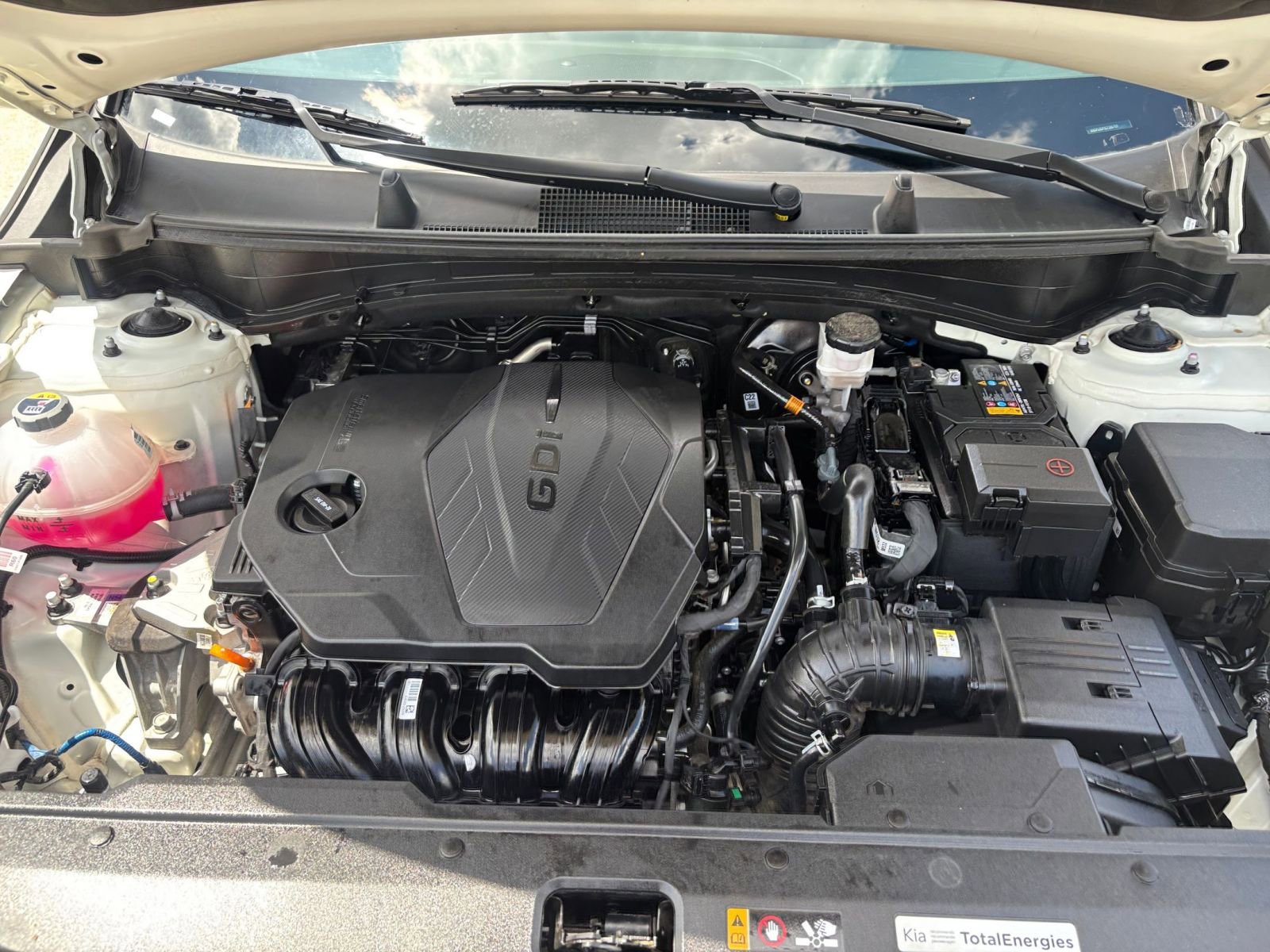 Used 2025 Kia Sportage LX image 31