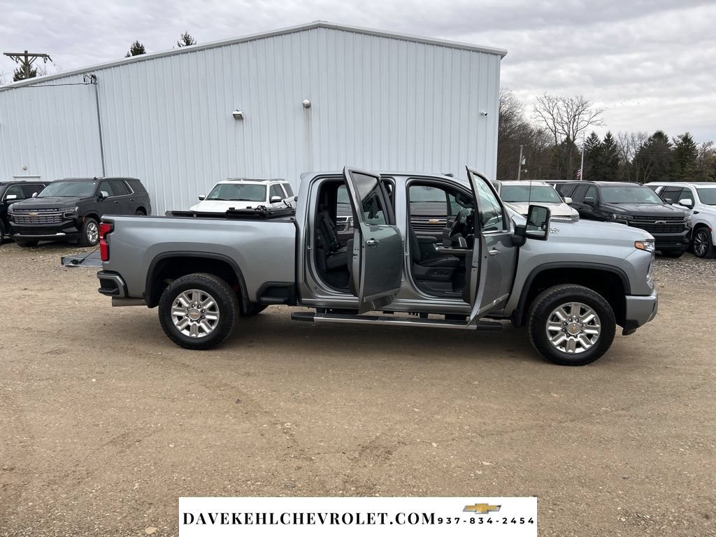 Certified 2025 Chevrolet Silverado 2500 High Country w/ High Country Premium Package AWD/4WD image 32
